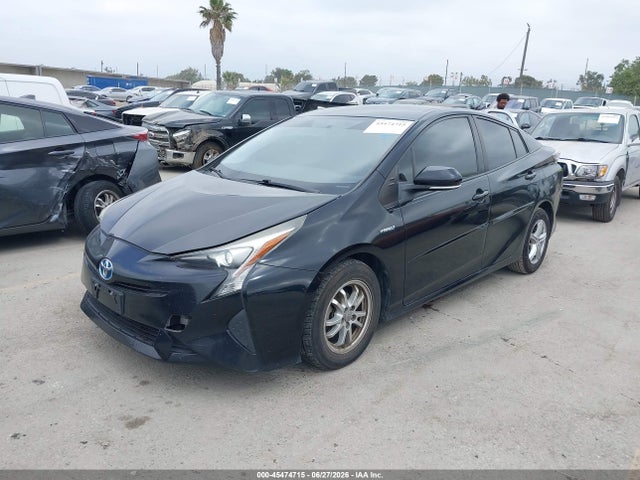 Toyota Prius Two 2016 JTDKBRFU7G3522537 Image 2