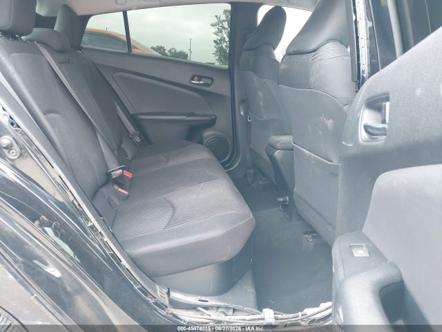 Toyota Prius Two 2016 JTDKBRFU7G3522537 Image 8