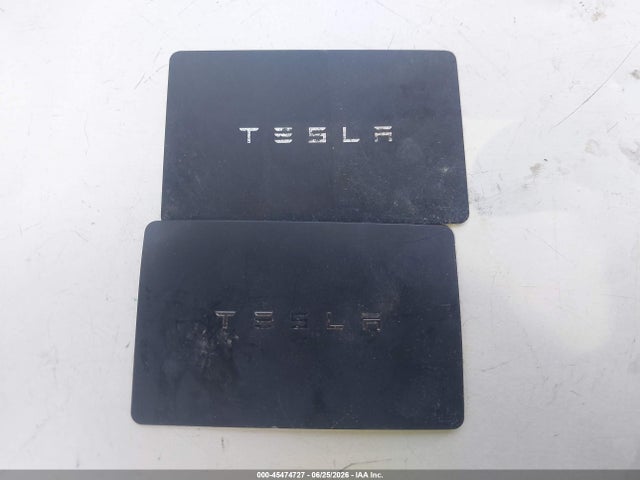 2020 Tesla Model Y Long Range Dual Motor All-wheel Drive მანქანა იყიდება აუქციონზე, vin: 5YJYGDEE1LF057906, აუქციონის ნომერი: 45474727