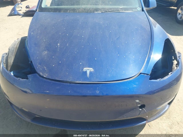 2020 Tesla Model Y Long Range Dual Motor All-wheel Drive მანქანა იყიდება აუქციონზე, vin: 5YJYGDEE1LF057906, აუქციონის ნომერი: 45474727