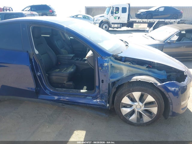 2020 Tesla Model Y Long Range Dual Motor All-wheel Drive მანქანა იყიდება აუქციონზე, vin: 5YJYGDEE1LF057906, აუქციონის ნომერი: 45474727