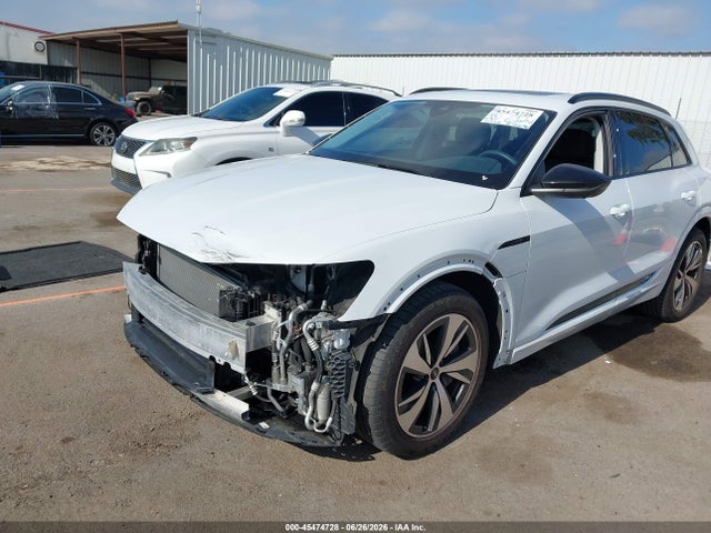 Продаж на аукціоні авто 2024 Audi Q8 E-tron Premium Plus Quattro, vin: WA15AAGE7RB035382, номер лоту: 45474728