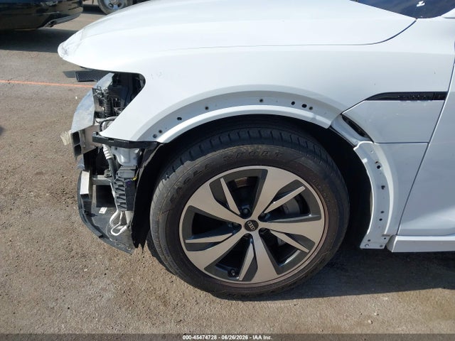 Продаж на аукціоні авто 2024 Audi Q8 E-tron Premium Plus Quattro, vin: WA15AAGE7RB035382, номер лоту: 45474728