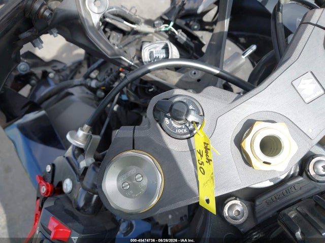 Suzuki GSX-R750 2019 JS1GR7MA3K7100744 Image 11