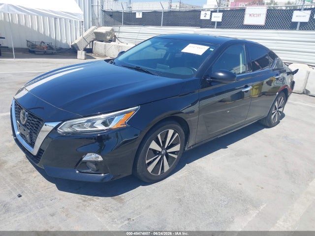 1N4BL4EV3KC195403 Nissan Altima 2.5 Sl