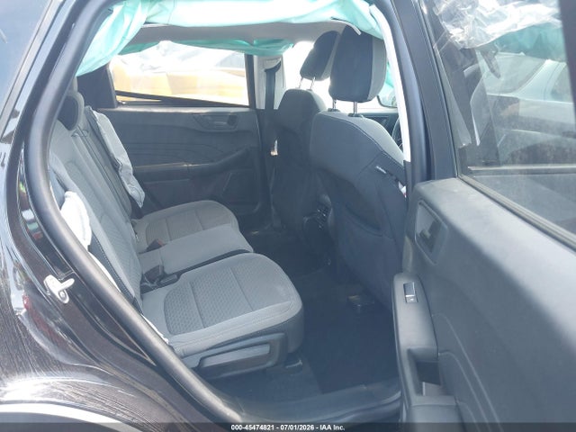 1FMCU9G6XNUB22487 Ford ESCAPE SE