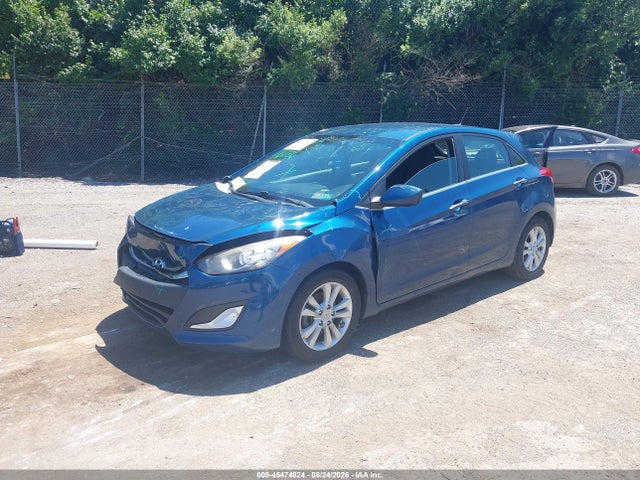 Hyundai ELANTRA GT 2014 KMHD35LH1EU187283 Image 2