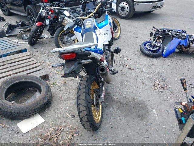 JH2SD1020LK000018 Honda Crf1100 A4