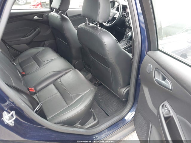 Ford Focus Titanium 2017 1FADP3N28HL312317 Image 8
