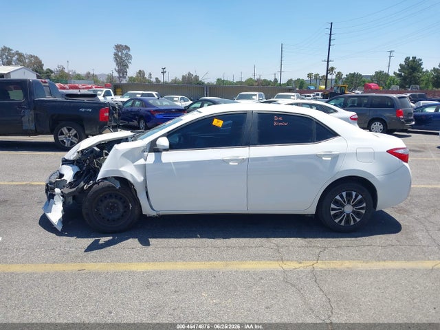 Toyota COROLLA L 2016 5YFBURHE4GP460425 Image 13