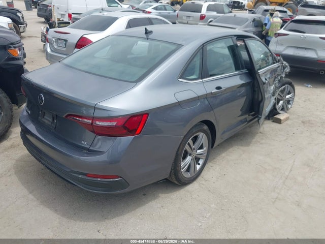3VWEM7BU0NM010094 Volkswagen Jetta 1.5t Se