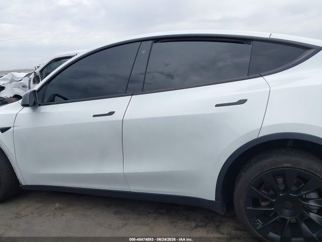 Продажа на аукционе авто 2020 Tesla Model Y Long Range Dual Motor All-wheel Drive, vin: 5YJYGDEE1LF016756, номер лота: 45474893