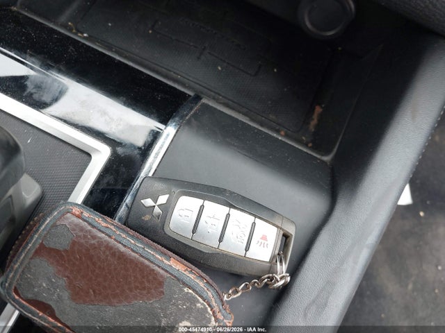 Mitsubishi Outlander 2022 JA4J4UA82NZ014127 Image 11