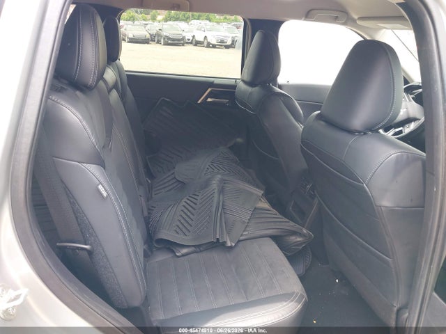 JA4J4UA82NZ014127 Mitsubishi Outlander