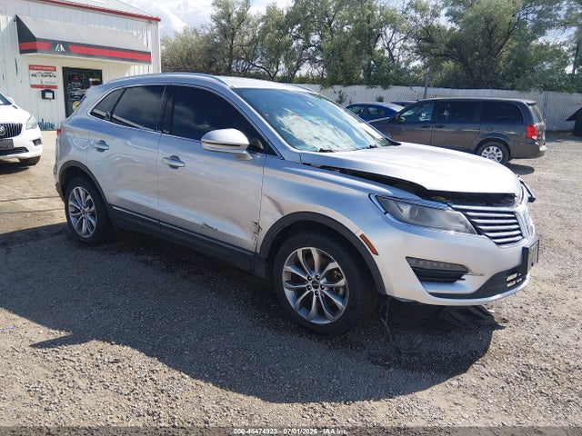 2017 Lincoln Mkc Select მანქანა იყიდება აუქციონზე, vin: 5LMCJ2D98HUL71032, აუქციონის ნომერი: 45474923