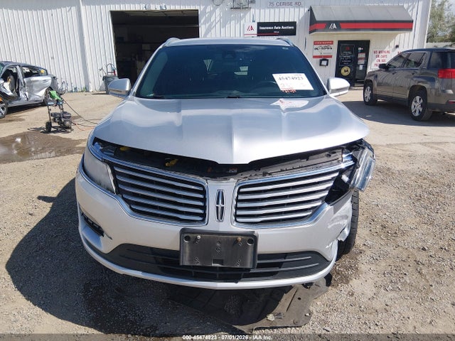 2017 Lincoln Mkc Select მანქანა იყიდება აუქციონზე, vin: 5LMCJ2D98HUL71032, აუქციონის ნომერი: 45474923
