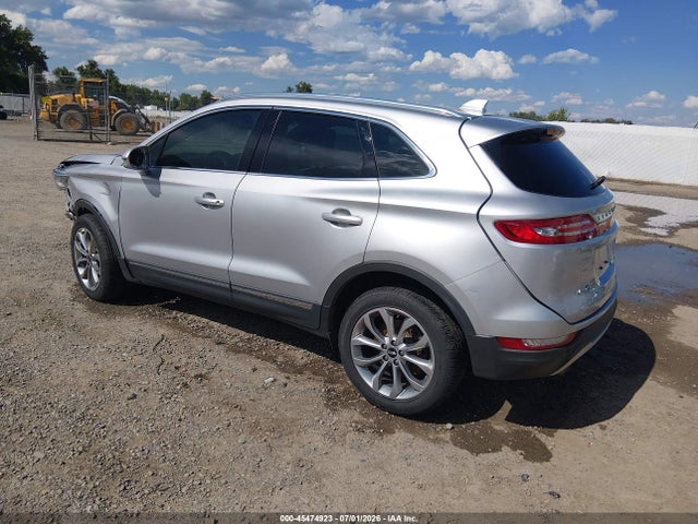 2017 Lincoln Mkc Select მანქანა იყიდება აუქციონზე, vin: 5LMCJ2D98HUL71032, აუქციონის ნომერი: 45474923
