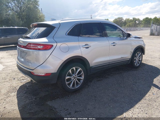 2017 Lincoln Mkc Select მანქანა იყიდება აუქციონზე, vin: 5LMCJ2D98HUL71032, აუქციონის ნომერი: 45474923