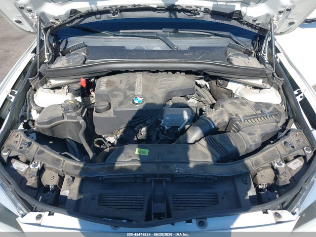 BMW X1 Sdrive28i 2015 WBAVM1C50FV316160 Image 10