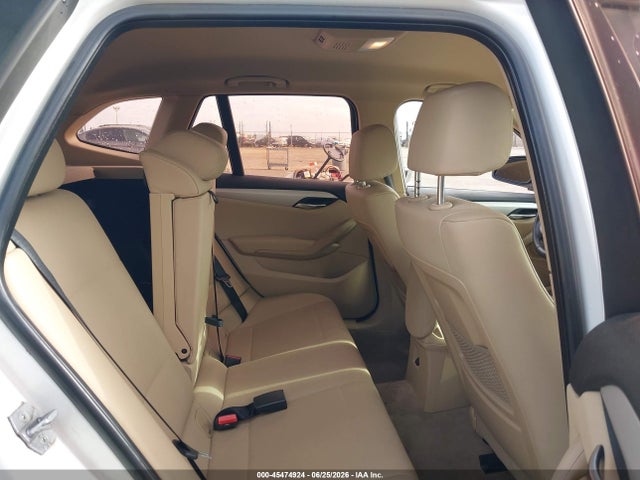 BMW X1 Sdrive28i 2015 WBAVM1C50FV316160 Image 8