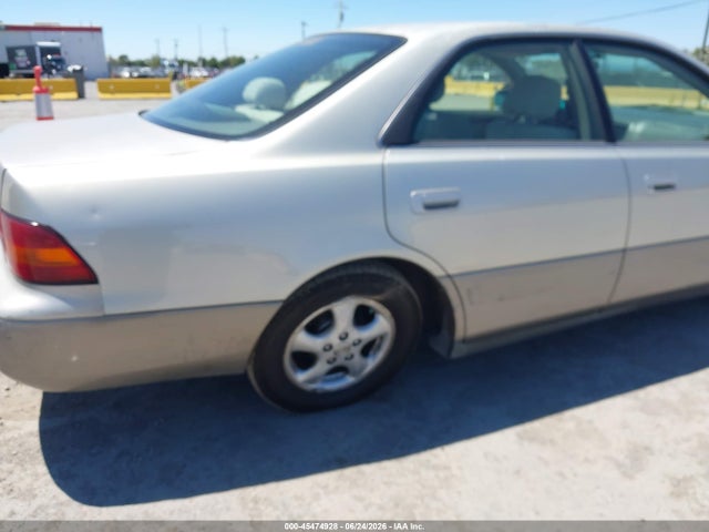 45474928 :رقم المزاد ، JT8BF28G0X0160182 vin ، 1999 Lexus Es 300 مزاد بيع