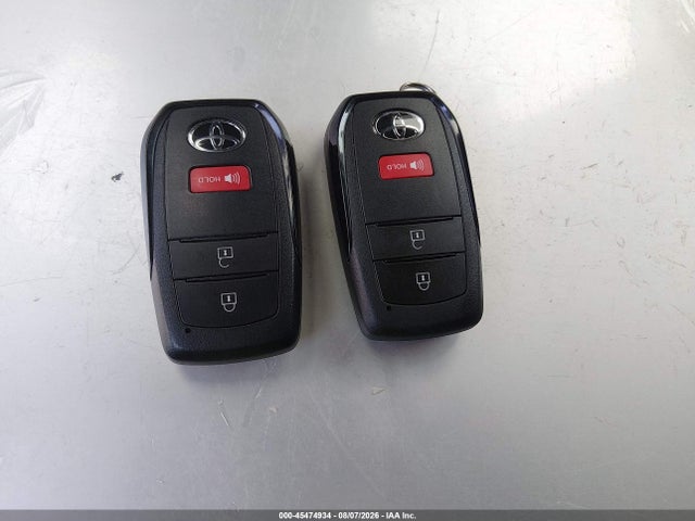JTDACACU5T3066384 Toyota Prius Plug-in Hybrid Se