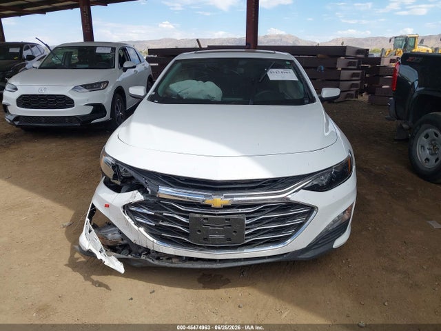 1G1ZD5ST0RF213145 Chevrolet Malibu Fwd 1lt