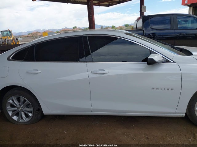 1G1ZD5ST0RF213145 Chevrolet Malibu Fwd 1lt