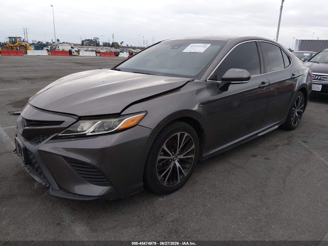 4T1B11HK0JU672423 Toyota CAMRY SE