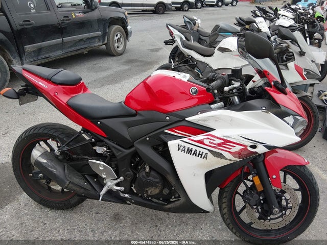 Yamaha YZFR3 2015 MH3RH06Y8FK005247 Image 12