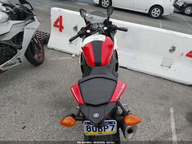 Yamaha YZFR3 2015 MH3RH06Y8FK005247 Image 6