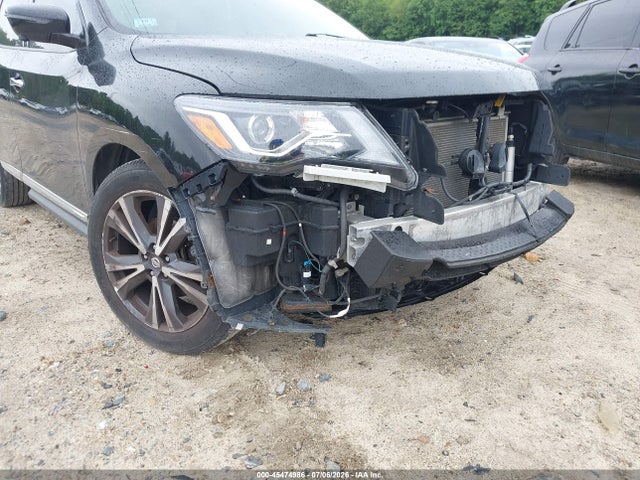 45474986 :رقم المزاد ، 5N1DR2MM1JC606628 vin ، 2018 Nissan Pathfinder Platinum مزاد بيع