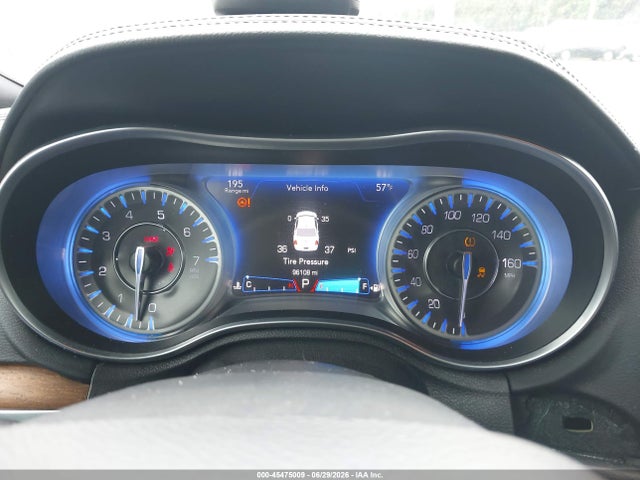 Chrysler 300c Platinum 2015 2C3CCASG9FH849394 Image 7