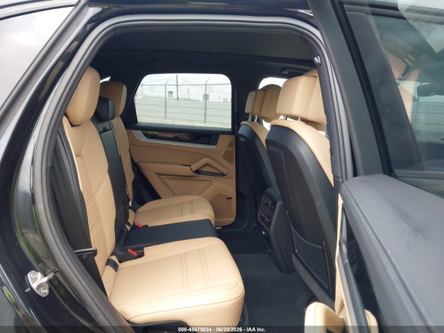 Auction sale of the 2024 Porsche Cayenne S, vin: WP1AL2AY9RDA35474, lot number: 45475034