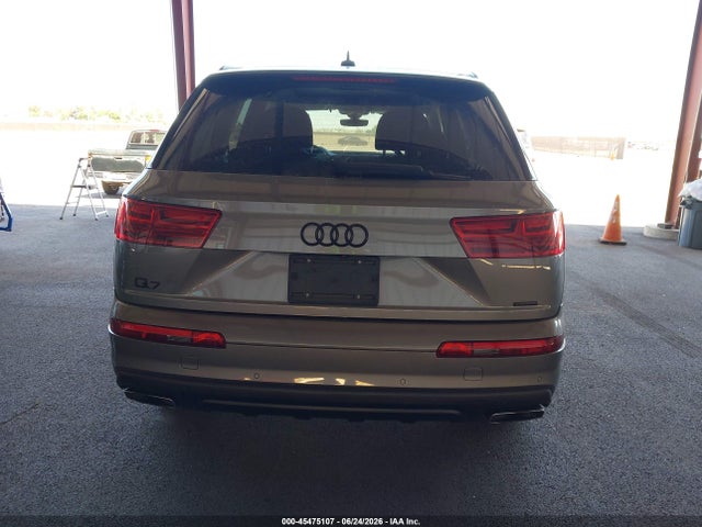 WA1LHAF75HD045188 Audi Q7 2.0t Premium