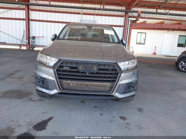 WA1LHAF75HD045188 Audi Q7 2.0t Premium