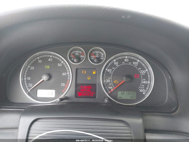 Auction sale of the 2001 Volkswagen Passat Gls, vin: WVWPD63B21P273646, lot number: 45475111