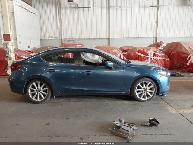 JM1BN1W38H1136660 Mazda Mazda3 Grand Touring