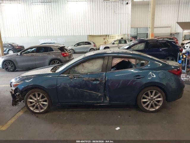 JM1BN1W38H1136660 Mazda Mazda3 Grand Touring