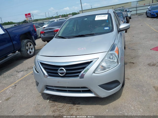 45475185 :رقم المزاد ، 3N1CN7AP8JL819509 vin ، 2018 Nissan Versa 1.6 Sv مزاد بيع