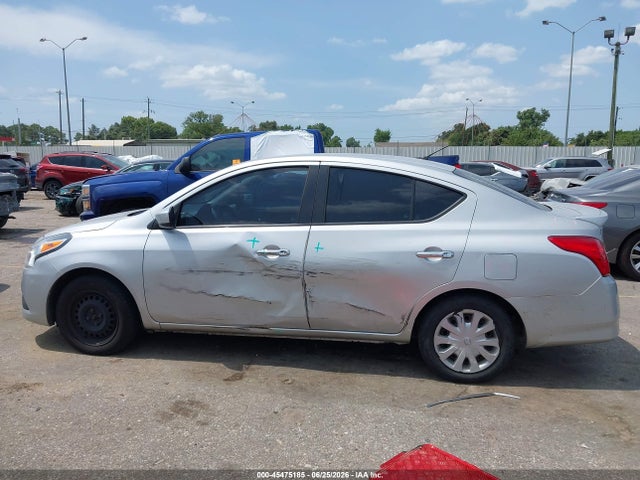 45475185 :رقم المزاد ، 3N1CN7AP8JL819509 vin ، 2018 Nissan Versa 1.6 Sv مزاد بيع