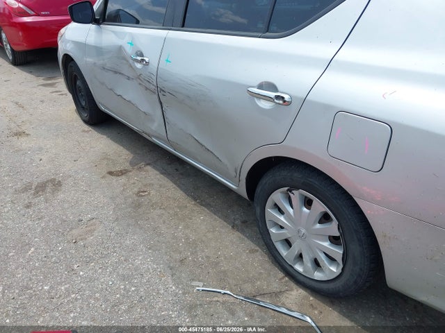 45475185 :رقم المزاد ، 3N1CN7AP8JL819509 vin ، 2018 Nissan Versa 1.6 Sv مزاد بيع
