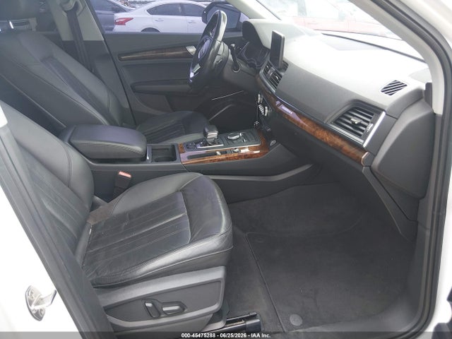 2018 Audi Q5 2.0t Premium/2.0t Tech Premium მანქანა იყიდება აუქციონზე, vin: WA1ANAFY1J2009914, აუქციონის ნომერი: 45475288