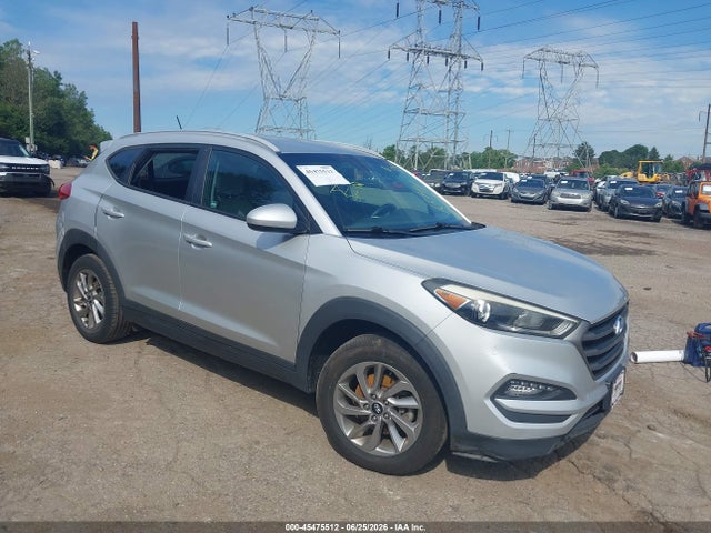 Hyundai TUCSON SE 2016 KM8J3CA41GU139910 Image 1