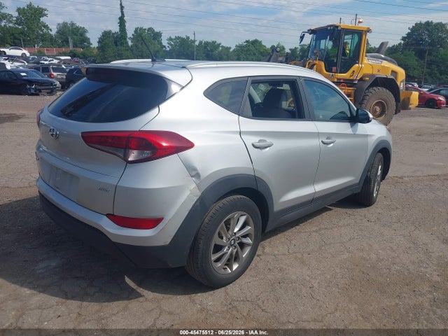 Hyundai TUCSON SE 2016 KM8J3CA41GU139910 Image 4