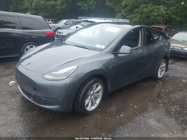 Продаж на аукціоні авто 2023 Tesla Model Y Awd/long Range Dual Motor All-wheel Drive, vin: 7SAYGDEE7PF979654, номер лоту: 45475546