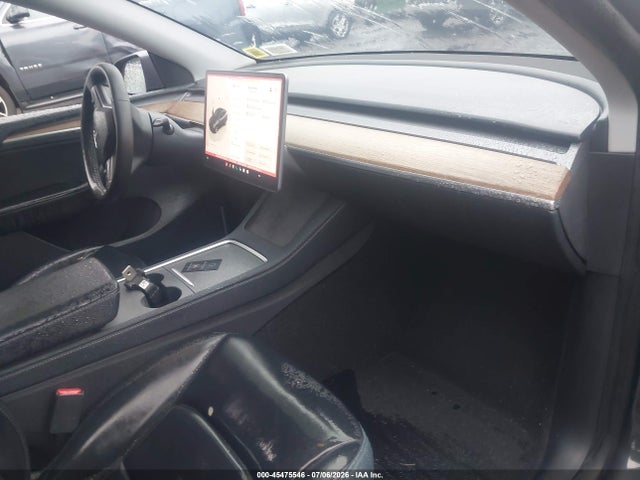 Продаж на аукціоні авто 2023 Tesla Model Y Awd/long Range Dual Motor All-wheel Drive, vin: 7SAYGDEE7PF979654, номер лоту: 45475546