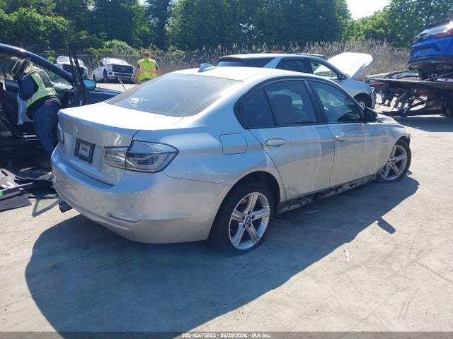 45475553 :رقم المزاد ، WBA3C1C58FP853261 vin ، 2015 Bmw 328i مزاد بيع