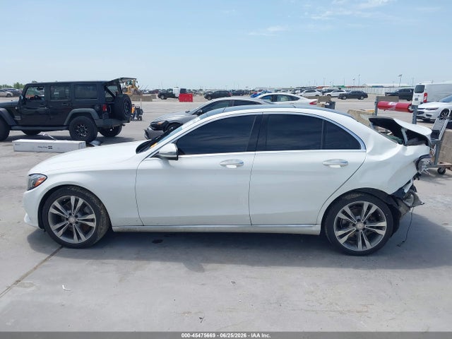 45475669 :رقم المزاد ، 55SWF4JB7GU154473 vin ، 2016 Mercedes-benz C 300 مزاد بيع