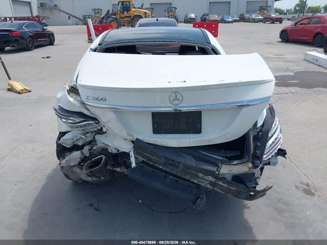 45475669 :رقم المزاد ، 55SWF4JB7GU154473 vin ، 2016 Mercedes-benz C 300 مزاد بيع